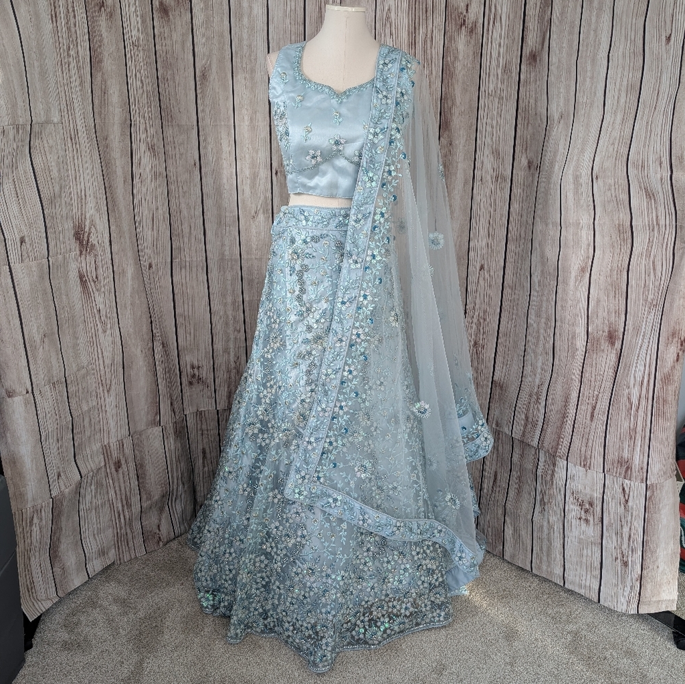 NWOT Elegant Blue Embroidered Lehenga Set.